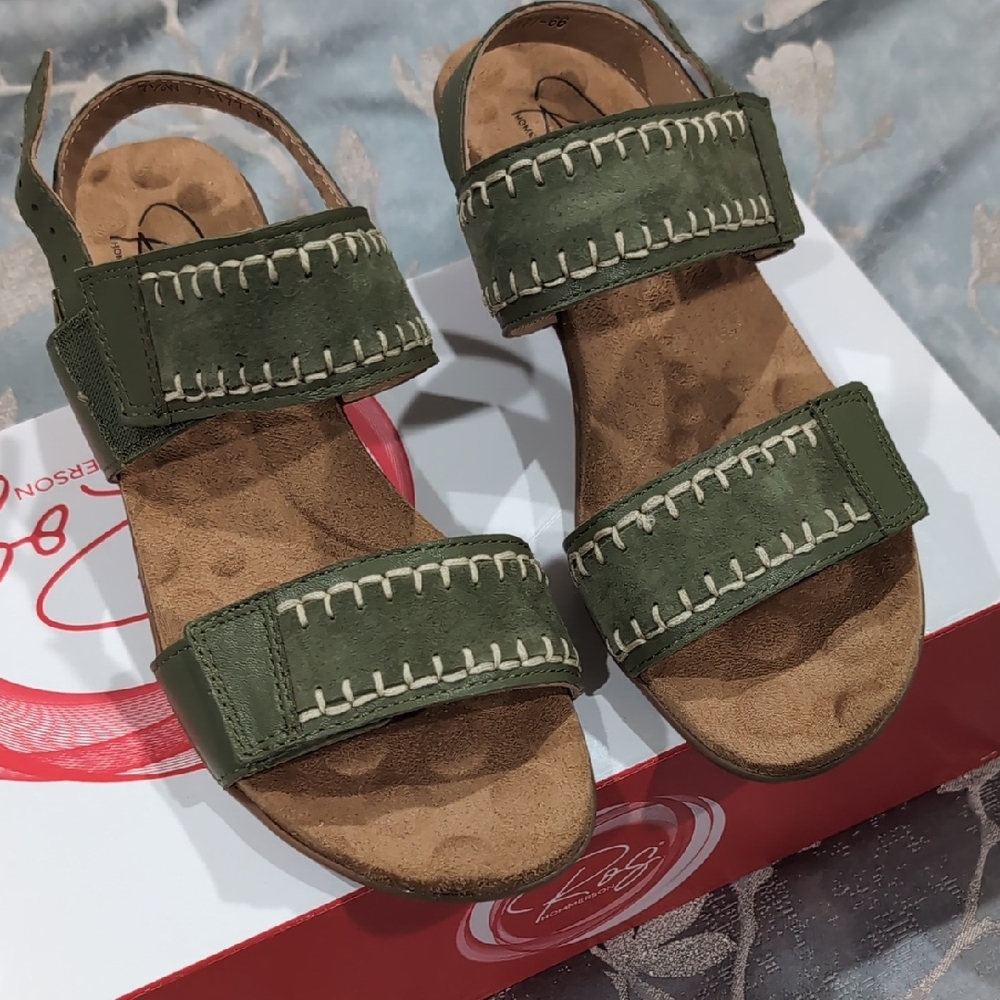 Ros Hommerson Olive Green Sandals with Cream Stitching